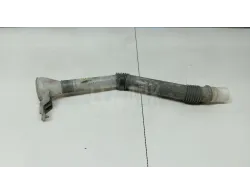 Горловина бачка омывателя
