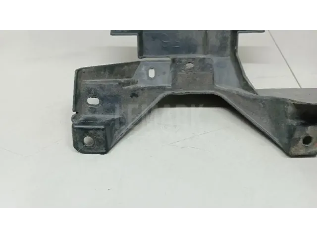 Кронштейн переднего бампера для  BMW X1 E84 2009-2015