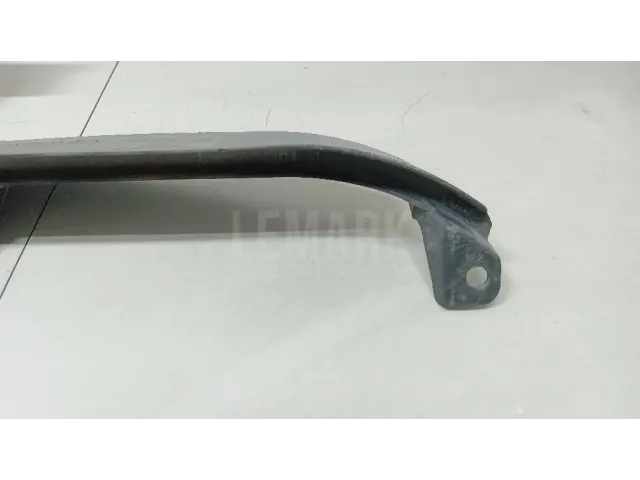Кронштейн переднего бампера для  BMW X1 E84 2009-2015