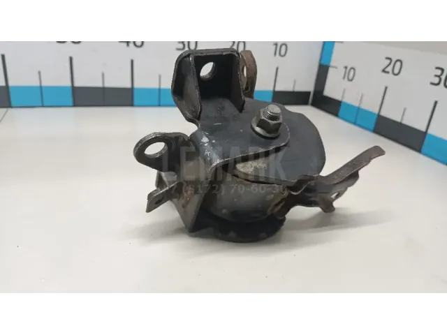 Опора двигателя левая