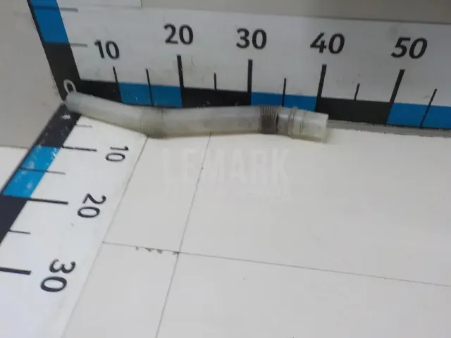 Горловина бачка омывателя
