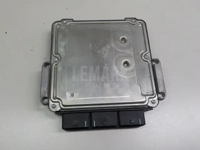 Блок управления двигателем для  BMW X3 E83 2004-2010