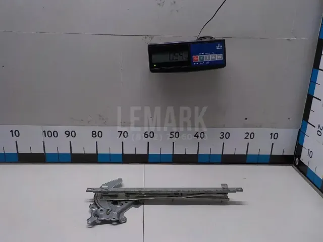 Стеклоподъемник электр. передний левый