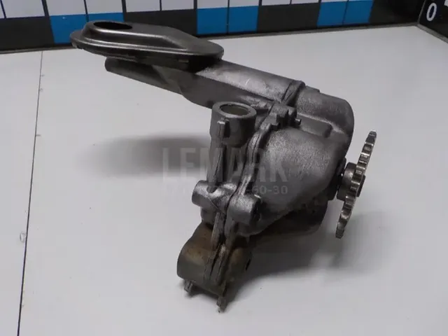 Насос масляный