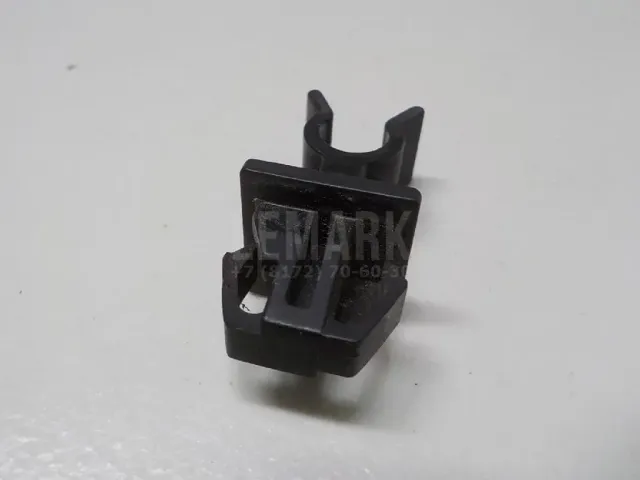 Крепеж (клоп) для  BMW X5 E70 2007-2013