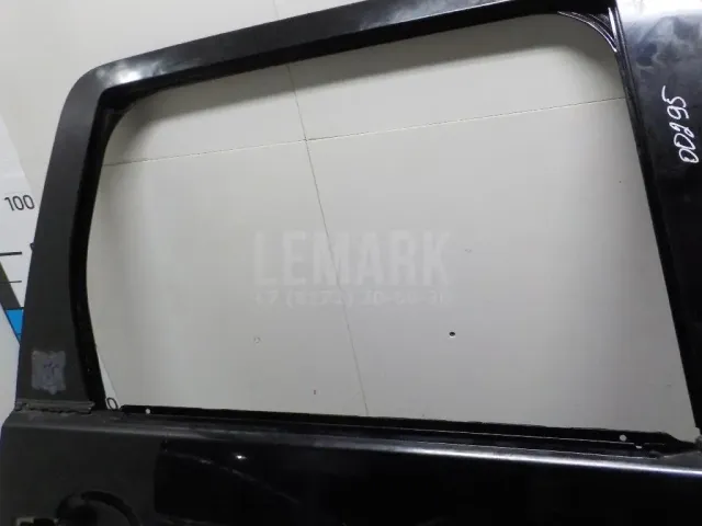 Дверь задняя правая для  Chrysler Crossfire 2003-2008
