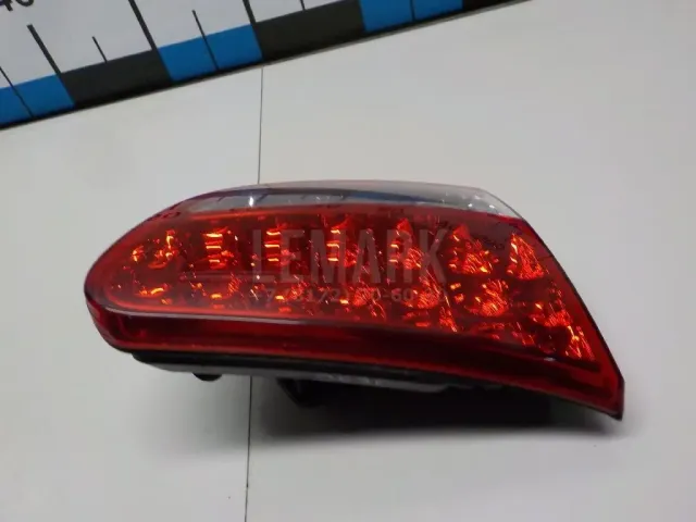 Фонарь задний внутренний левый для  Chevrolet Rezzo 2005-2010