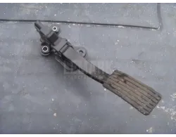 Педаль газа