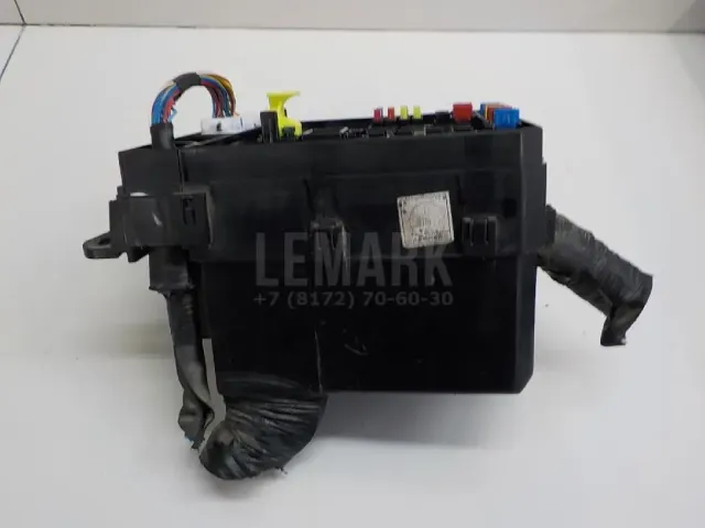Блок предохранителей для  BMW 3-serie E92/E93 2006-2012