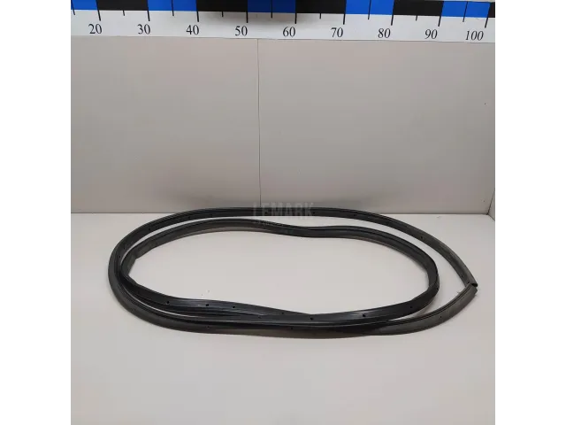 Уплотнитель двери для  Haval M6 2021