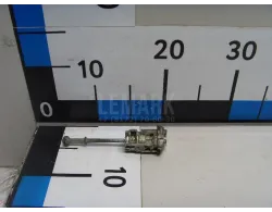 Вставка замка двери лев.