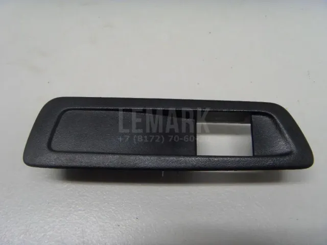 Накладка блока управления стеклоподъемниками для  Ford Fiesta 2001-2008