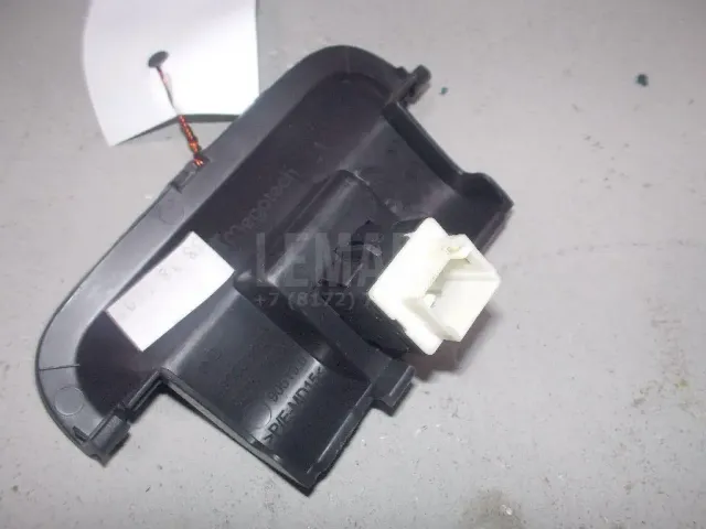 Кнопка многофункциональная для  Audi A3 [8P1] 2003-2013