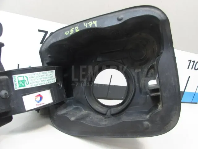 Ниша лючка бензобака для  Chevrolet Aveo (T200) 2003-2008