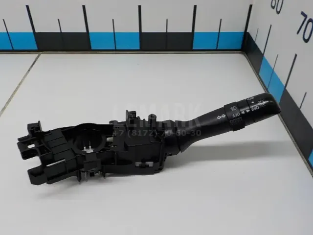 Переключатель поворотов подрулевой для  BMW X3 E83 2004-2010