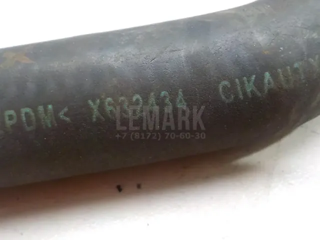 Патрубок отопителя