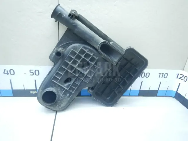 Корпус воздушного фильтра для  BMW X3 E83 2004-2010