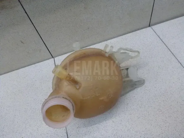 Бачок расширительный
