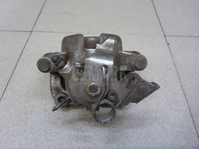 Суппорт тормозной задний правый для  Honda Airwave 2004-2010