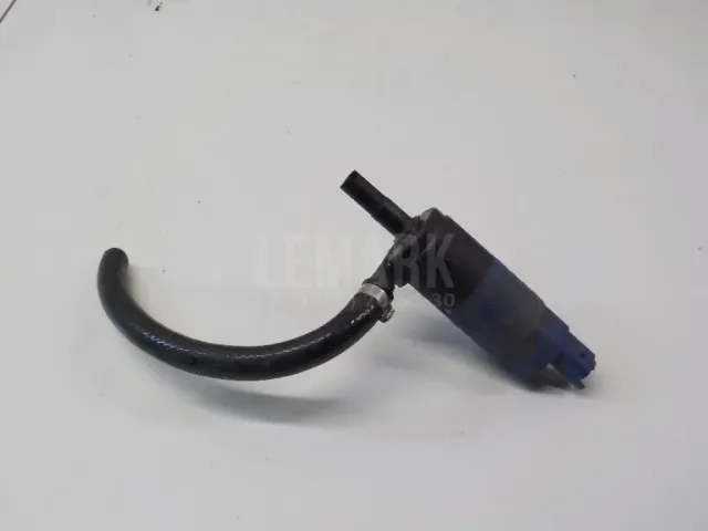 Насос омывателя фар
