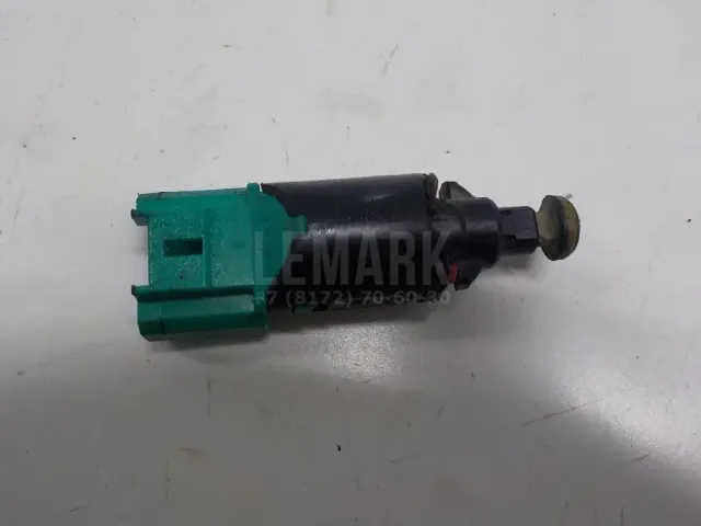 Датчик включения стопсигнала для  DAF 95 1987-1998