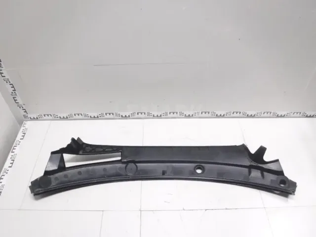Решетка стеклооч. (планка под лобовое стекло) для  Ford Focus II 2008-2011
