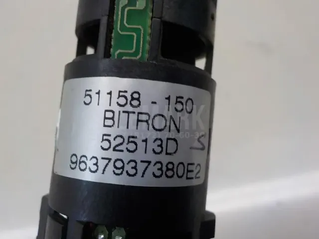 Датчик температуры воздуха для  Ford Fusion 2002-2012