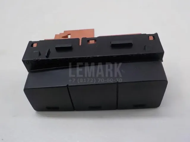 Заглушка для  BMW 5-serie E60/E61 2003-2009