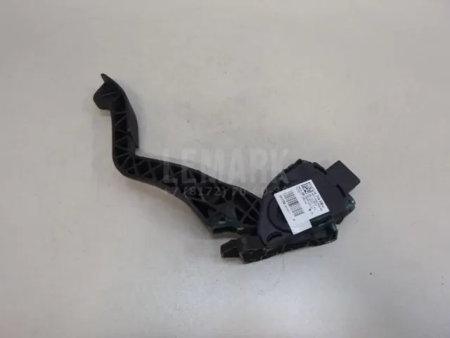 Педаль газа для  Audi Q3 (8U) 2012-2018
