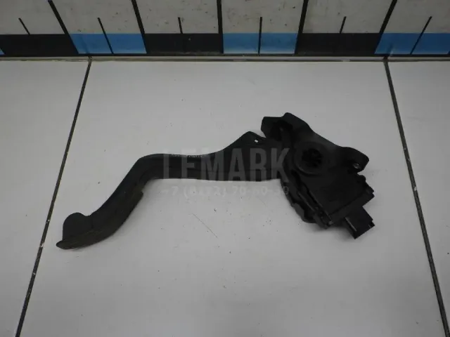 Педаль газа для  BMW 1-serie F20/F21 2011-2019