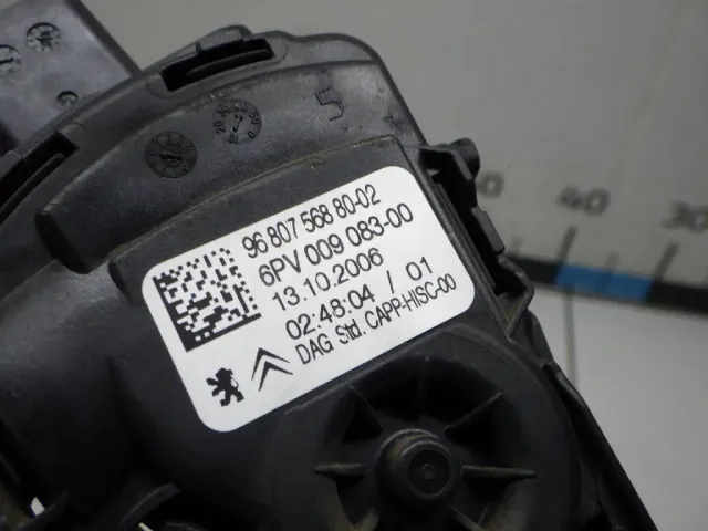 Педаль газа для  BMW 1-serie F20/F21 2011-2019