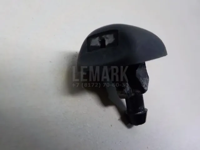 Форсунка омывателя лобового стекла для  BMW X3 E83 2004-2010
