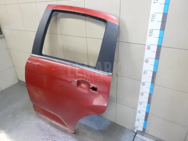Дверь задняя левая