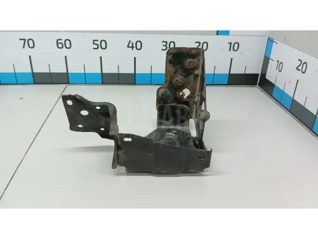 Кронштейн (сопут. товар)