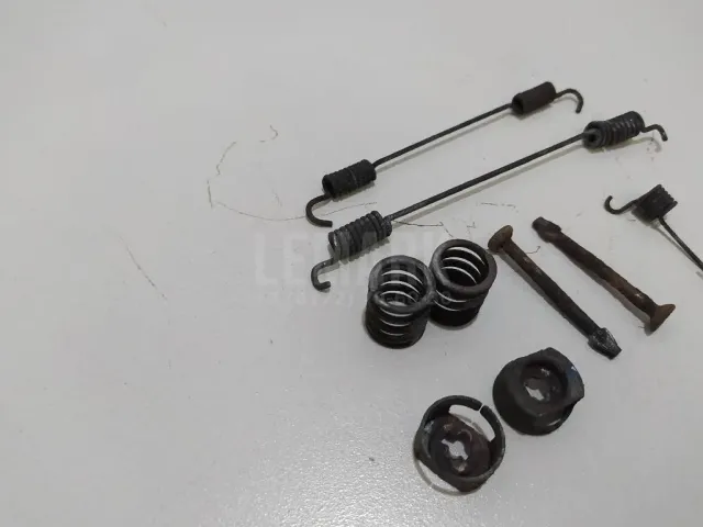 Установочный к-кт задних колодок для  Fiat Panda 2003-2012