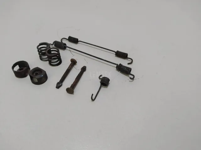 Установочный к-кт задних колодок для  Fiat Panda 2003-2012