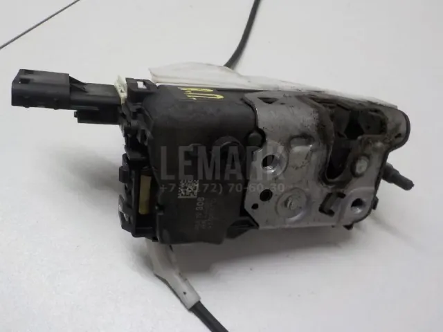 Замок двери передней правой для  Honda Accord VI 1998-2002