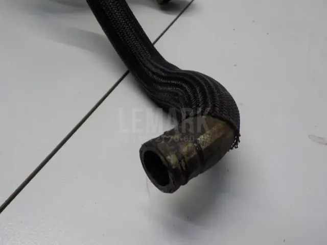 Шланг системы охлаждения