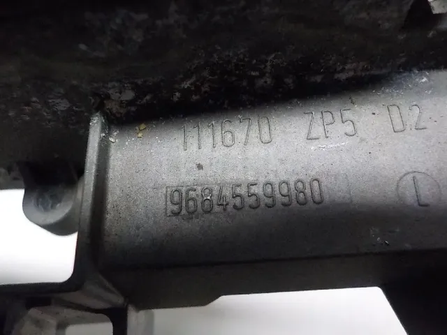 Ручка двери задней наружная правая для  Ford Escape EUR 2007-2009