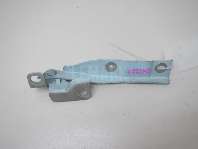 Петля капота левая для  Chrysler Grand Voyager/Grand Caravan (RT) 2007-2020
