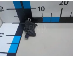 Воздуховод радиатора левый