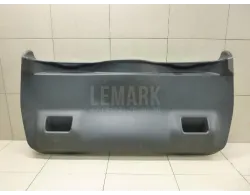 Обшивка двери багажника