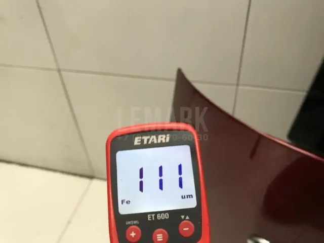 Дверь багажника со стеклом