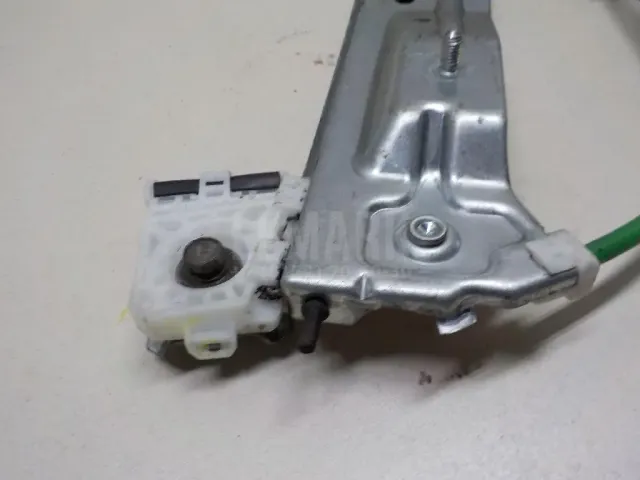 Стеклоподъемник электр. передний правый для  Ford Ranger 2006-2012