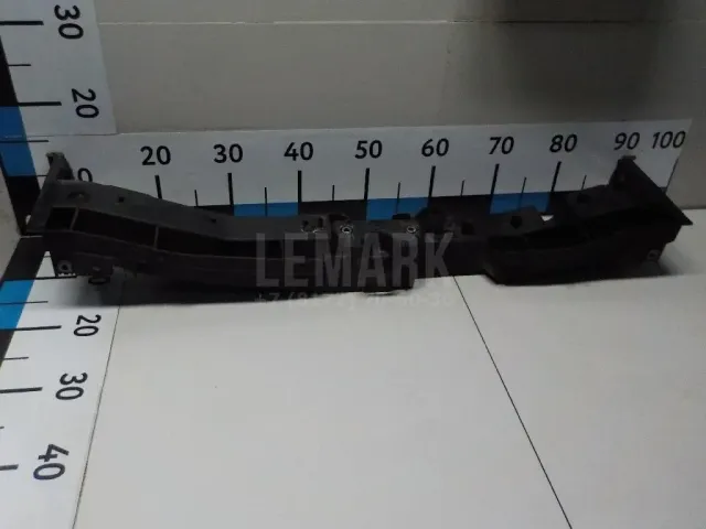 Кронштейн переднего бампера для  Changan CS75 2014