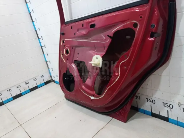 Дверь задняя правая для  Honda Airwave 2004-2010
