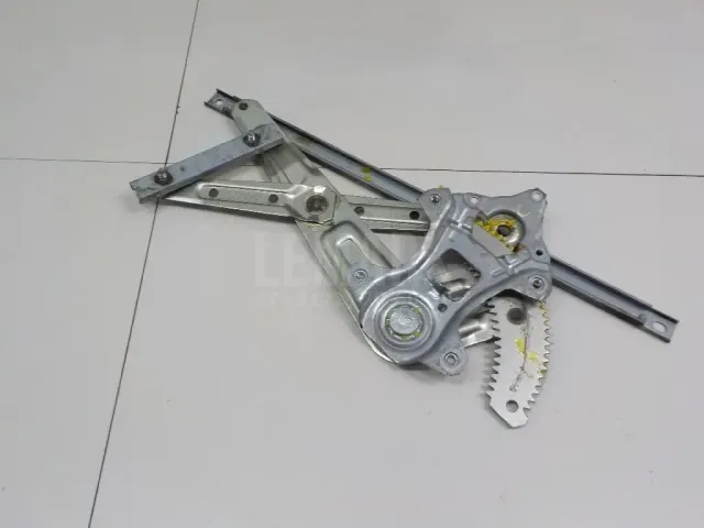 Стеклоподъемник электр. задний левый для  Ford C-MAX 2003-2010