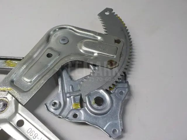 Стеклоподъемник электр. задний левый для  Ford C-MAX 2003-2010