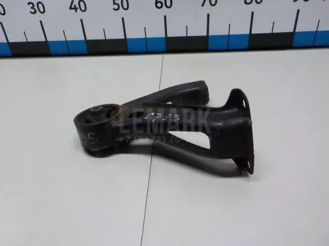 Опора двигателя задняя для  Dodge Charger 2010