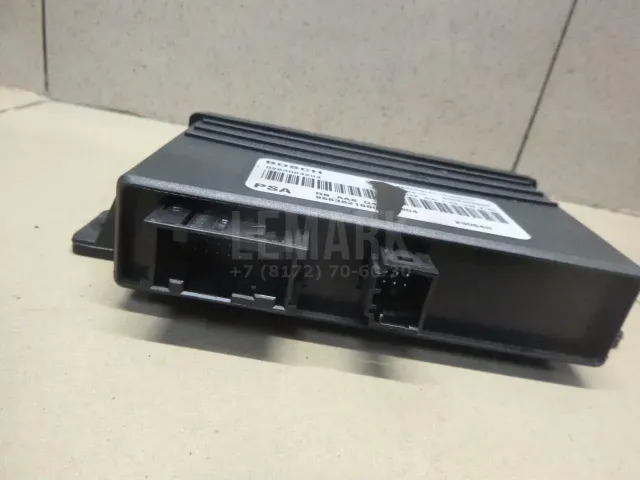 Блок управления парктроником для  BMW X3 E83 2004-2010
